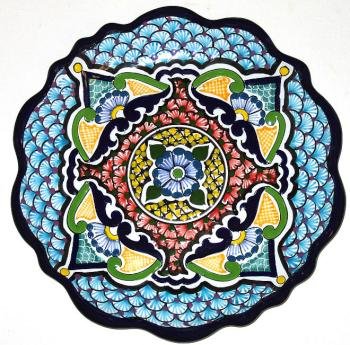 Round Leal Puebla Talavera Plate