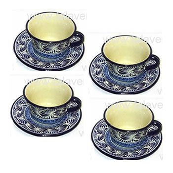 Set of 4 Cups and Saucers